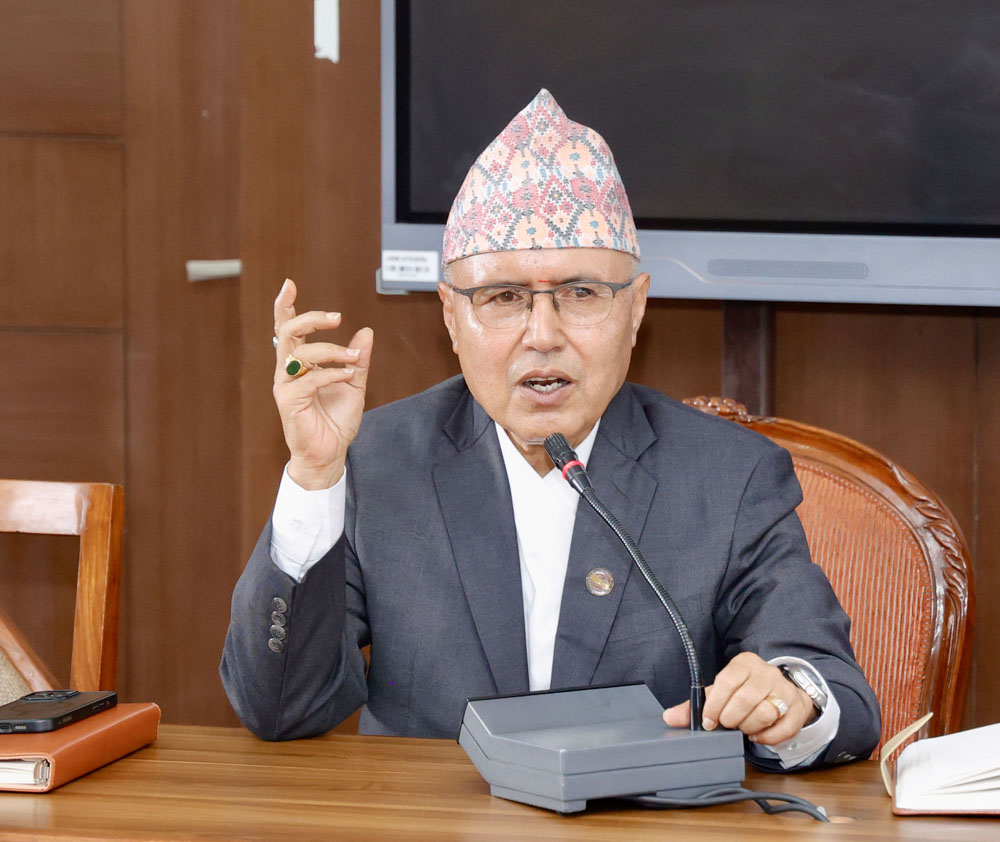 सरकार निजी क्षेत्रको मनोबल बढाउन निरन्तर प्रयन्नशील छः अर्थमन्त्री खनाल
