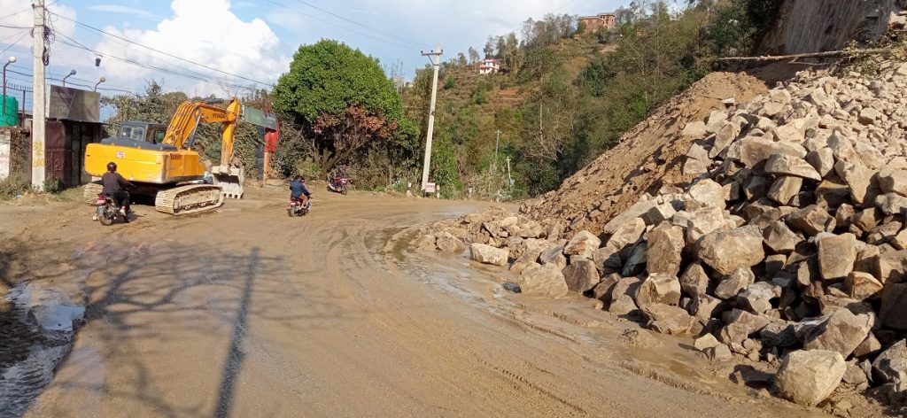 हेटौँडा–काठमाडौँ जोड्ने दुई सडक सञ्चालनमा