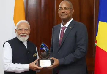 प्रधानमन्त्री मोदी सेशल्सको सर्वोच्च नागरिक सम्मानबाट  सम्मानित