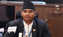 मुख्यसचिवको दौडमा रहेका सचिव पुष्कर ७ घण्टापछि श्रीमतीको जिम्मामा रिहा